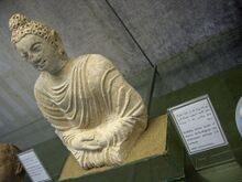 ꯐꯥꯏꯜ:Kabul Museum statue2.jpg