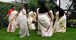 Onam Thriuvathira Dance.jpg